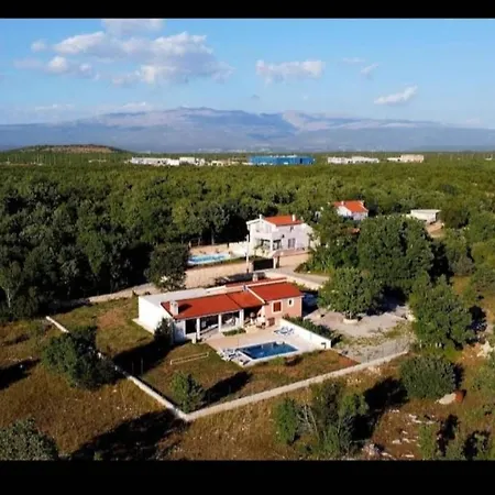 Holiday home Domina *